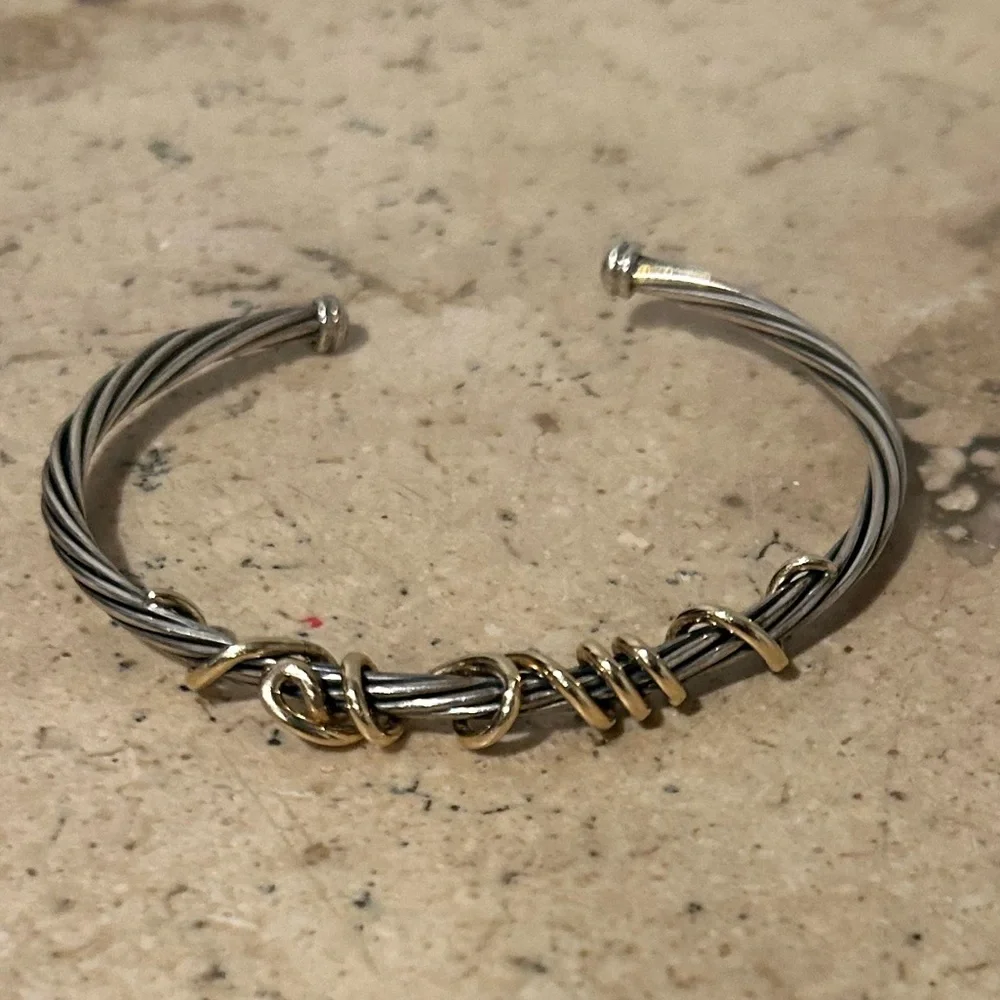 Stunning silver &‎ gold  stacking type bangle bracelet